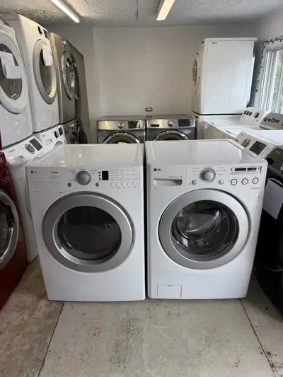 Venez profiter des super soldes en cours chez Électro Écolo Superbe ensemble laveuse sécheuse fronta...