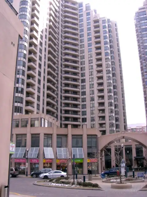Yonge/Finch: 15 Northtown Way- LUXURY 1 BDRM SUITE