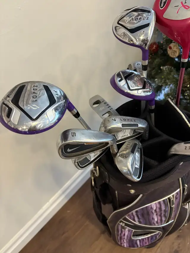 women’s right handed golf set and bag in Golf in Guelph - Image 5