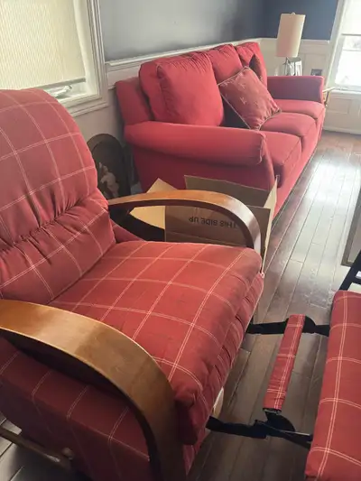Couch and recliner chair from lazy boy.