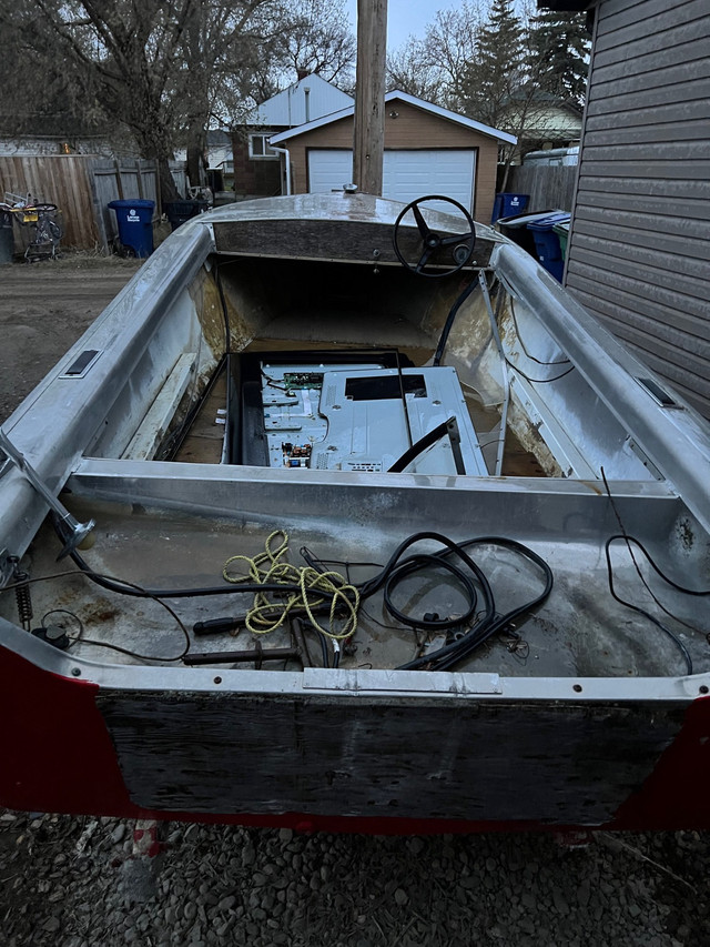 16ft project boat in Powerboats & Motorboats in Saskatoon - Image 3