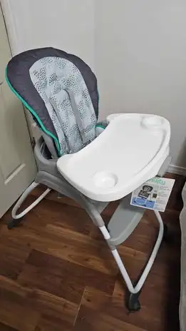 Brand new Baby high chair63735874786307121
