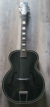 Archtop guitar 
