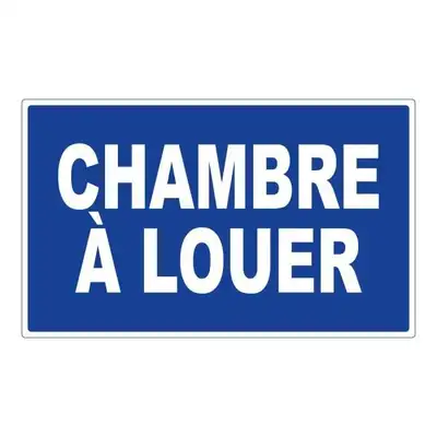 Chambre a louer a Clarence Creek au coût de 750$ par mois. Chauffer, eclairer et internet inclus. Je...