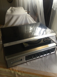 Vintage ZENITH ‘Allegro’ AM/FM, 8 track, turntable unit 