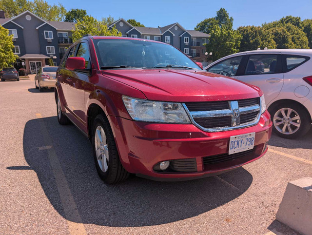 Dodge Journey SXT 2010 in Cars & Trucks in Kitchener / Waterloo - Image 2