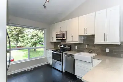 Looking for 1 more female student or young professional to occupy this newly renovated 4 bedroom 2 b...