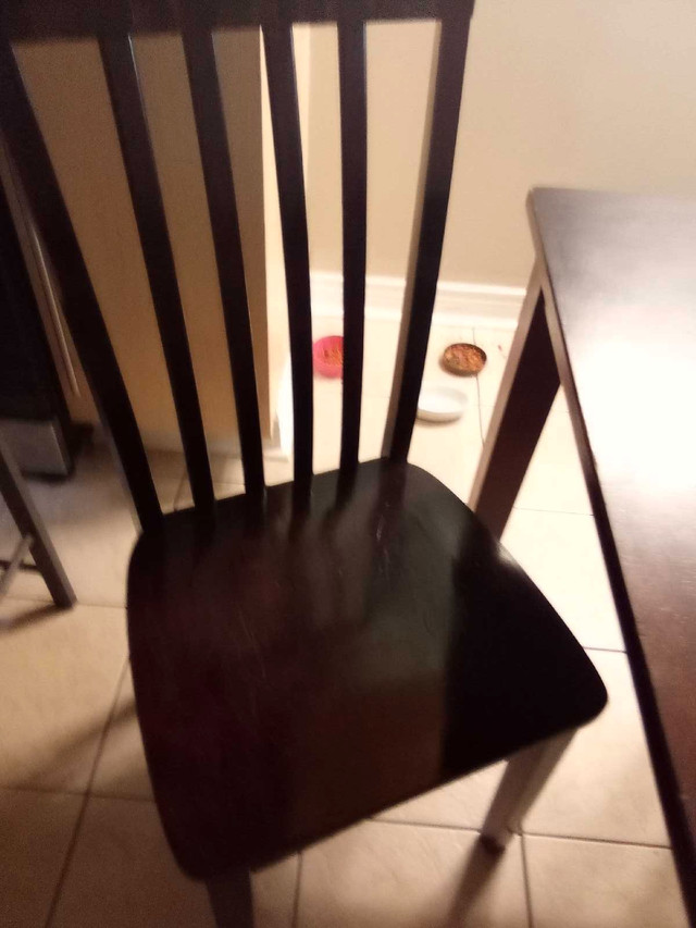 SOLID WOOD 4piece TABLE SET  in Dining Tables & Sets in City of Halifax - Image 2
