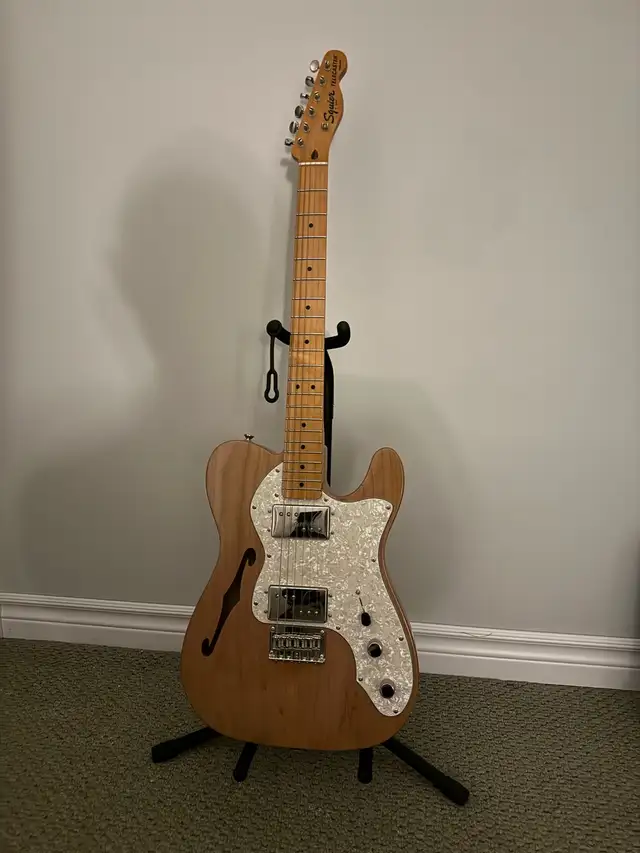 Squier Classic Vibe 70’s Thinline Telecaster in Guitars in Barrie - Image 3