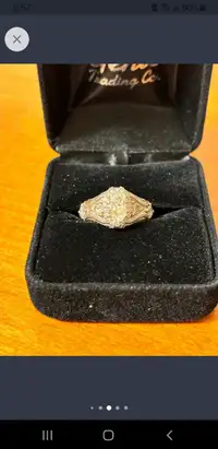 2.55 total carat diamond ring set in white gold