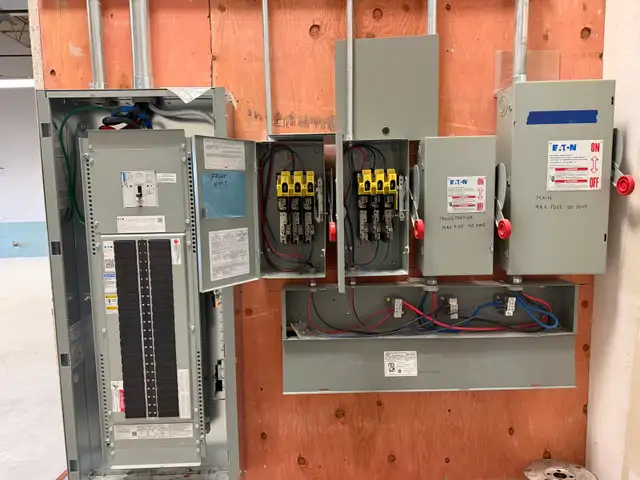 Licensed Electrician 417010600033669121