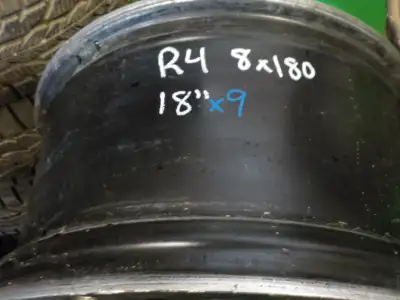 Stock #: R4 SIZE: 18in TYPE: ALUMINUM BOLT PATTERN: 8 X 180 Rims may show signs of normal wear and t...