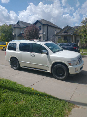 2009 Infiniti QX56