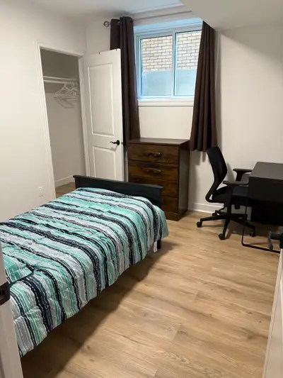 Bright, Clean, and Spacious private rooms for Rent in Heron Park close to Carleton University. Appro...