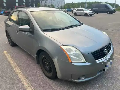 Selling a reliable 2009 Nissan Sentra with only 129,600 km. Local Toronto car, perfect for daily com...