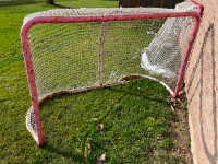 Free used hockey net