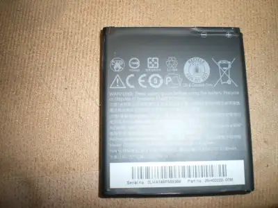 Batterie et étui de cell HTC, View more