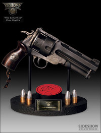 HELLBOY THE SAMARITAN 1:1 REPLICA  BY SIDESHOW COLLECTIBLES
