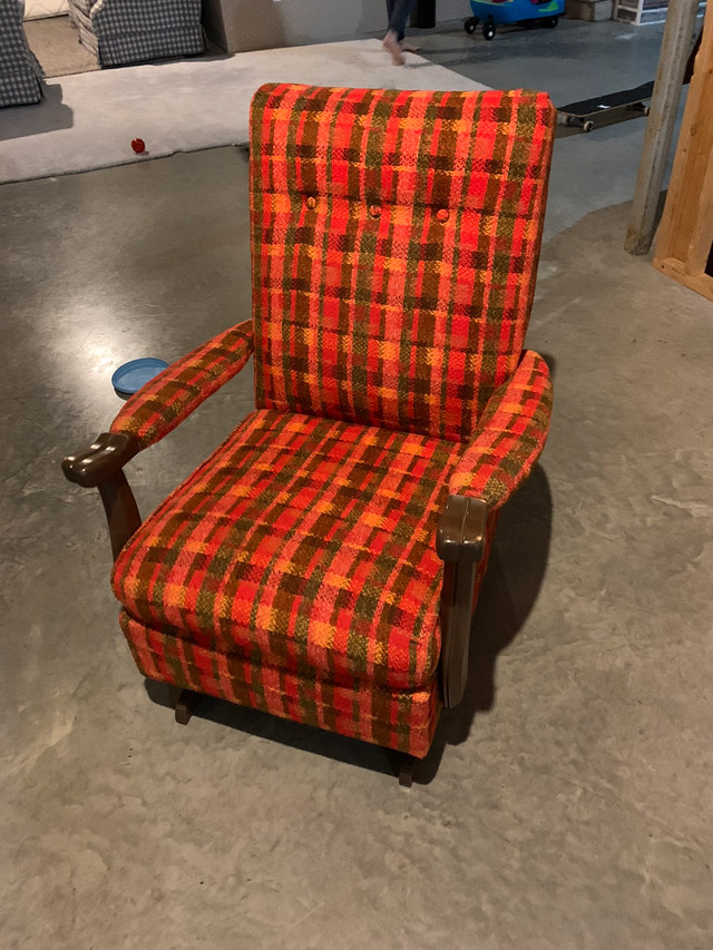 Rocking Chair Chairs & Recliners Strathcona County Kijiji