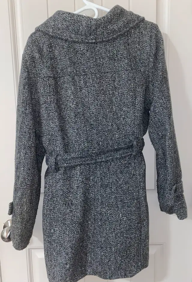 Women’s Coat in Women's - Tops & Outerwear in Prince Albert - Image 3