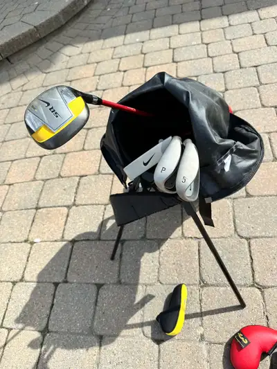 Ensemble de Golf Nike, View more