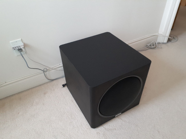 High Performance Polk Audio 12" 300 Watts Front-Firing Subwoofer in General Electronics in City of Toronto - Image 3