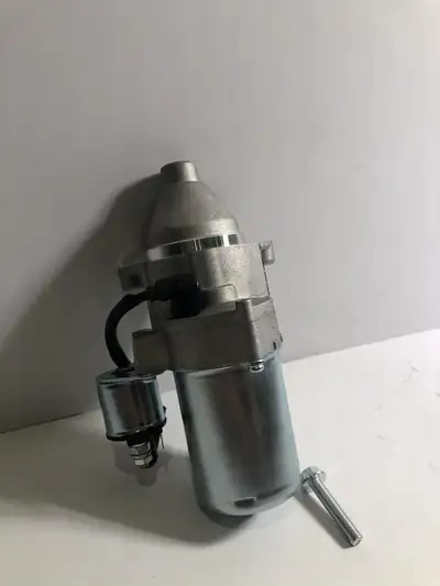 Perfect replacement starter for your small engine — fits a wide range of Honda-style GX-series engin...