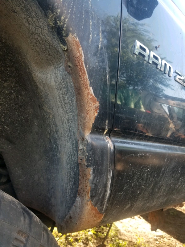 3rd gen dodge ram doors/fenders Auto Body Parts Ottawa Kijiji