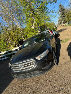 2013 Ford Taurus