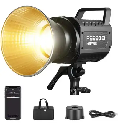 NEW Location : AIrdrie Pick up NEEWER FS230B LED Video Light 2.4G/APP Control, 230W Bi Color COB Sil...