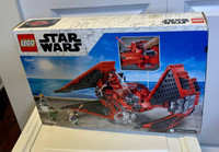 LEGO Star Wars: 75240 Major Vonreg's TIE FighterL