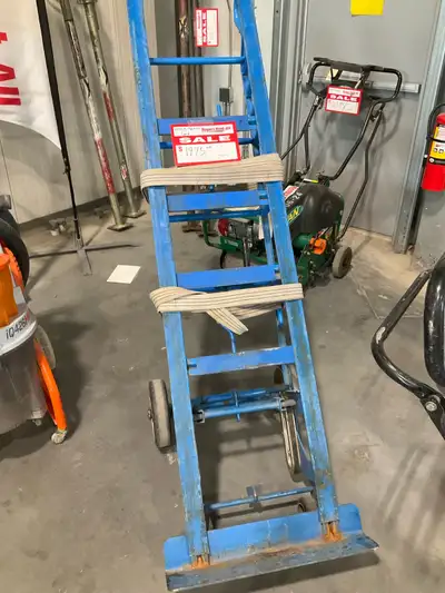Brute R-1878 Vending Machine Cart, View more