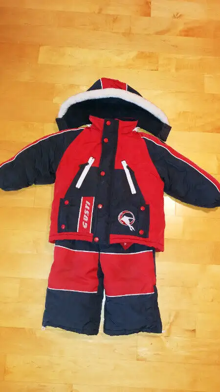 Boys snowsuits in Kids & Youth in Laval / North Shore - Image 2