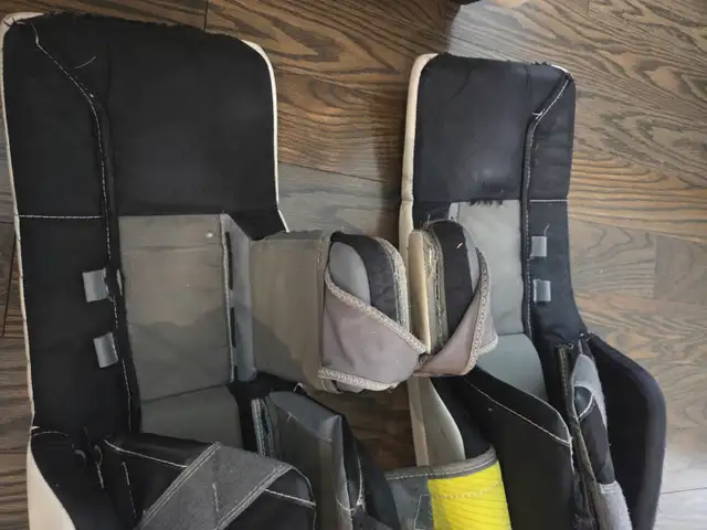 Warrior Ritual G3 Junior Goalie Pads – 28+1 in Hockey in Ottawa - Image 7