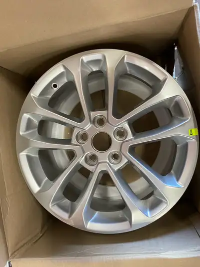 2020 Escape wheels. Brand new. No center caps with them. 5x108 bolt pattern so they should fit other...