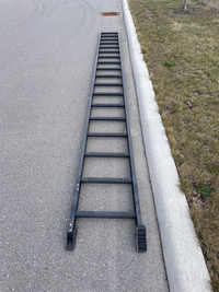 14’ aluminum straight ladder 