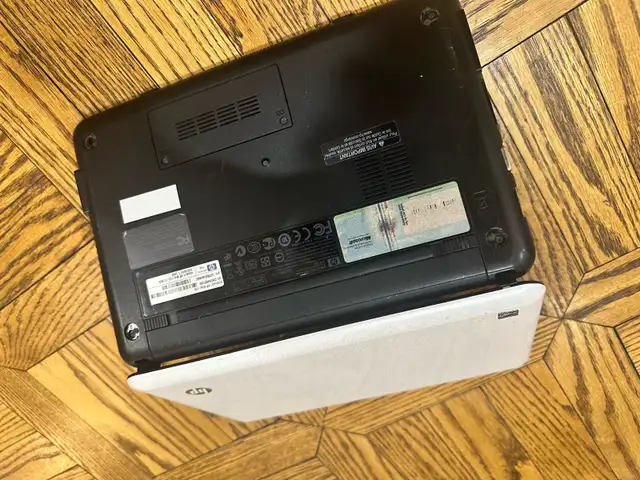 HP Mini 110 in Laptops in Ottawa - Image 4