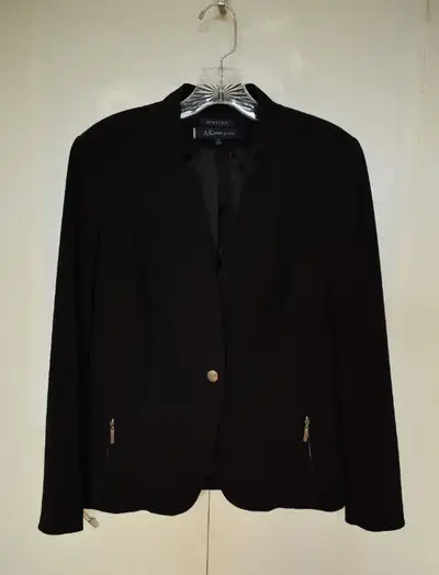 Anne Klein Women's Black One-Button Blazer, View more