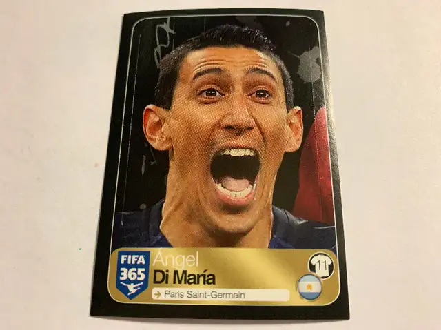Panini Fifa 365 2017 #562 Angel Di Maria Paris Saint-Germain in Arts & Collectibles in Longueuil / South Shore - Image 2