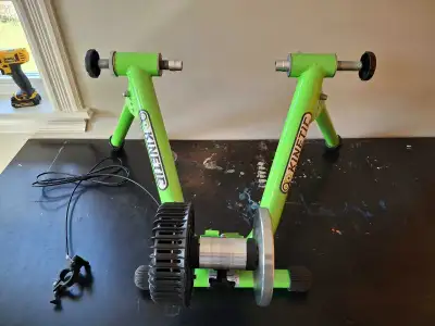 Kurt Kinetic Indoor Trainer with Riser Ring, View more