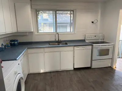 4 Bedrooms House for Rent