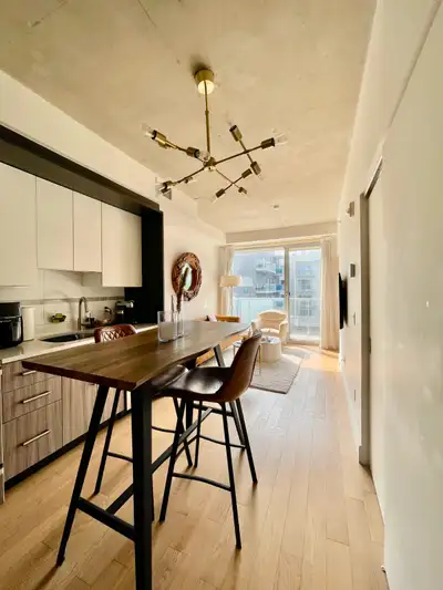 Condo 3 1/2 Meublé - Rosemont vers Masson