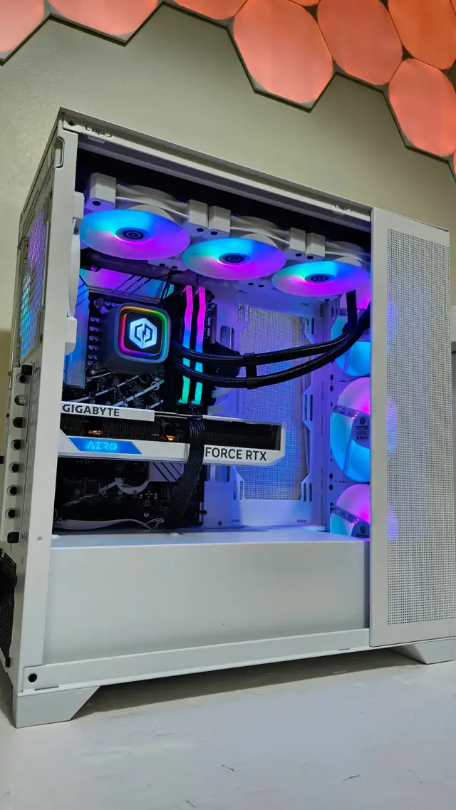 White Gaming PC | i5 13600KF / 16GB DDR5 / RTX 4060 Ti 16GB | Desktop ...