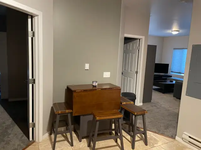 Fully Furnished 3 Bed 2 Bathroom Condo for Rent in Short Term Rentals in Whitehorse - Image 5