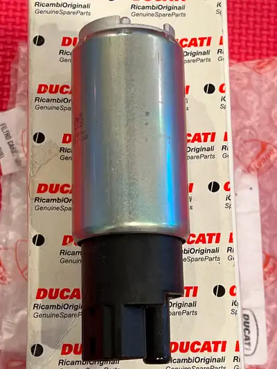 NEW Ducati Bosch replacement fuel pumps Superbike SuperSport Monsters streetfighter Diavel Multistra...