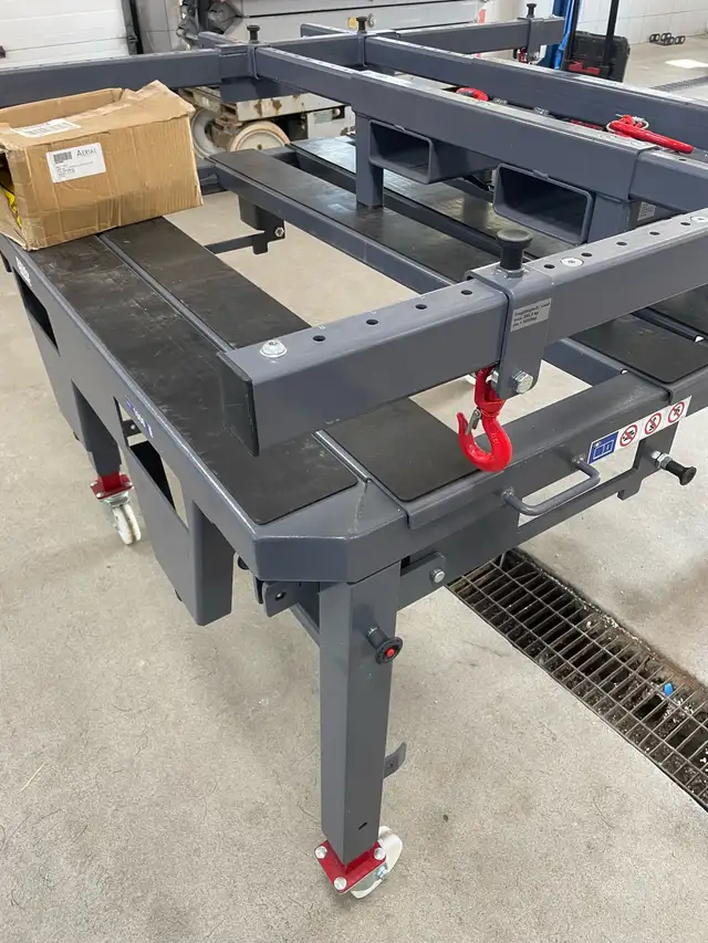 Lifting Spreader Bar & work Table in Other Business & Industrial in Bedford - Image 6