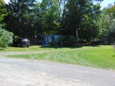 hi i have a 37 foot trailer with a 35 foot florida room attached . everything in the trailer goes wi...