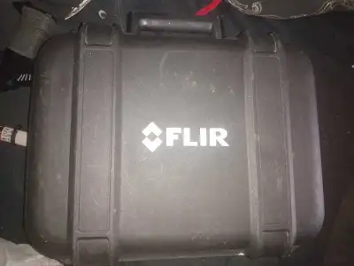 2 batteries , carry case included, and FLIR model: E6390 - serious buyers please. Price is negotiabl...
