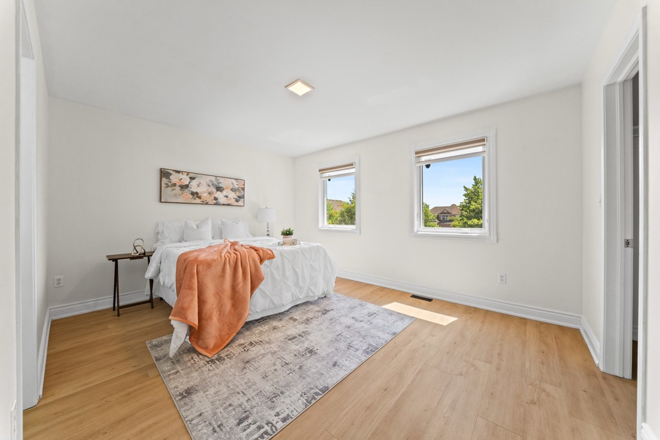 House For Sale, photo 5 of 10