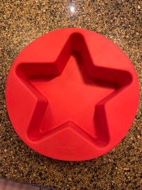 Crate and Barrel Silicone Cake Pan and Cupcake/Muffin